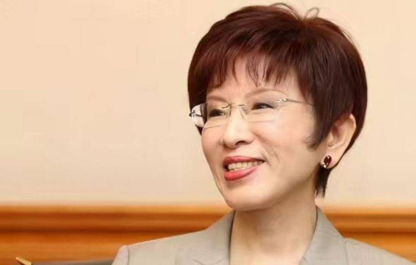 美军火还未抵台，洪秀柱突然表态，国台办郑重发声，祖国势必统一