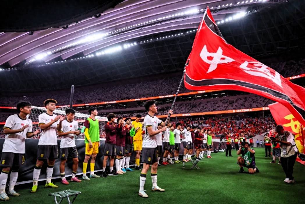 足球直播-NBA直播_英超_世界杯体育【超清在线观看】2025中国足球这一年：国字号球队依旧无缘世界大赛但希望还在