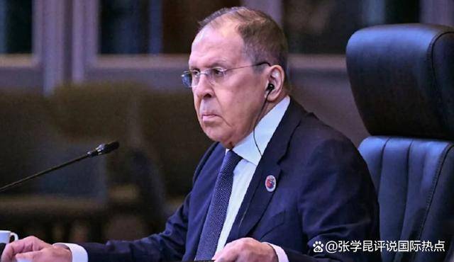 最敏感区域，俄军宣布开打，俄外长点了俩名字，摆明了替中国撑腰