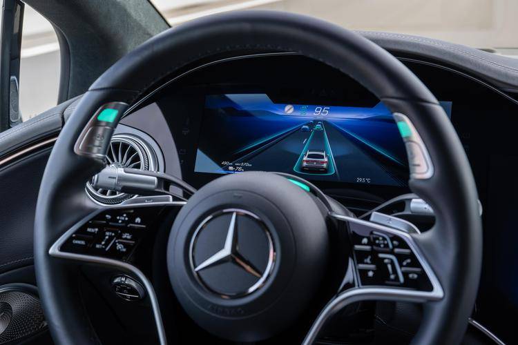 威廉希尔体育智能互联科技加持 新颖家用轿车新标杆