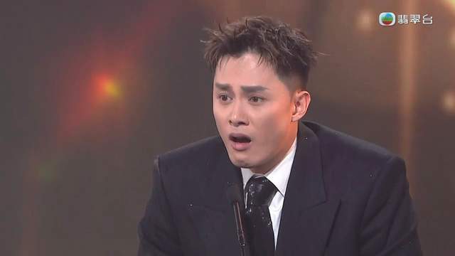 史无前例！佘诗曼第四次获视后，黄宗泽获“双料视帝”破个人记录