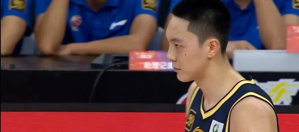 阵痛期！广东CBA盘口与数据深度__今日CBA盘口分析·大小分策略·球队档案PK北控徐杰缺席萨姆纳单节18分胡明轩3中0