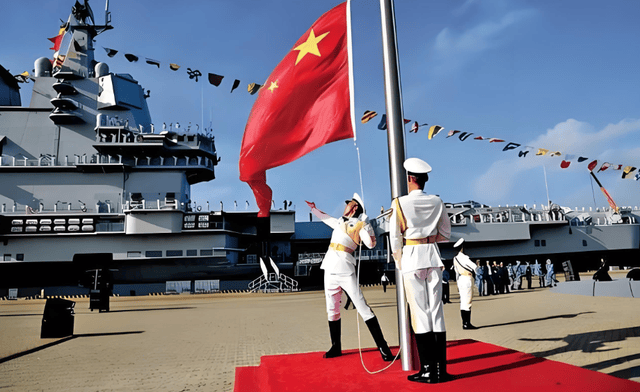 美国海军网盘点2025年中国水面舰队的发展,惊喜多到数不过来