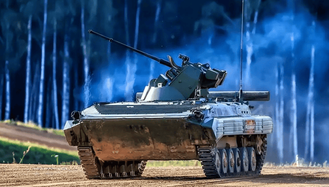 1人带近300发步枪弹!解放军单兵弹药基数翻倍,从俄乌战场学的?