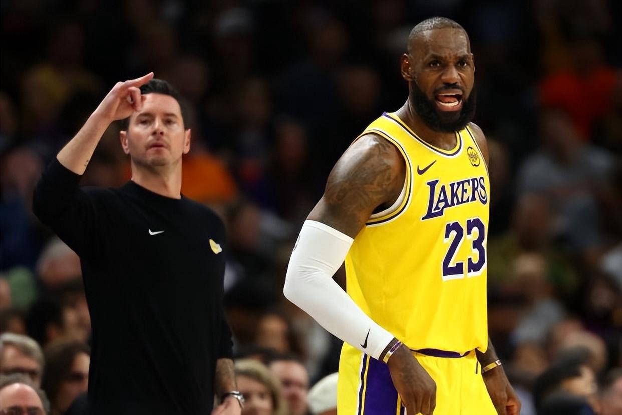 “叫扬叔 - 全网最会整活的苏超球迷  足