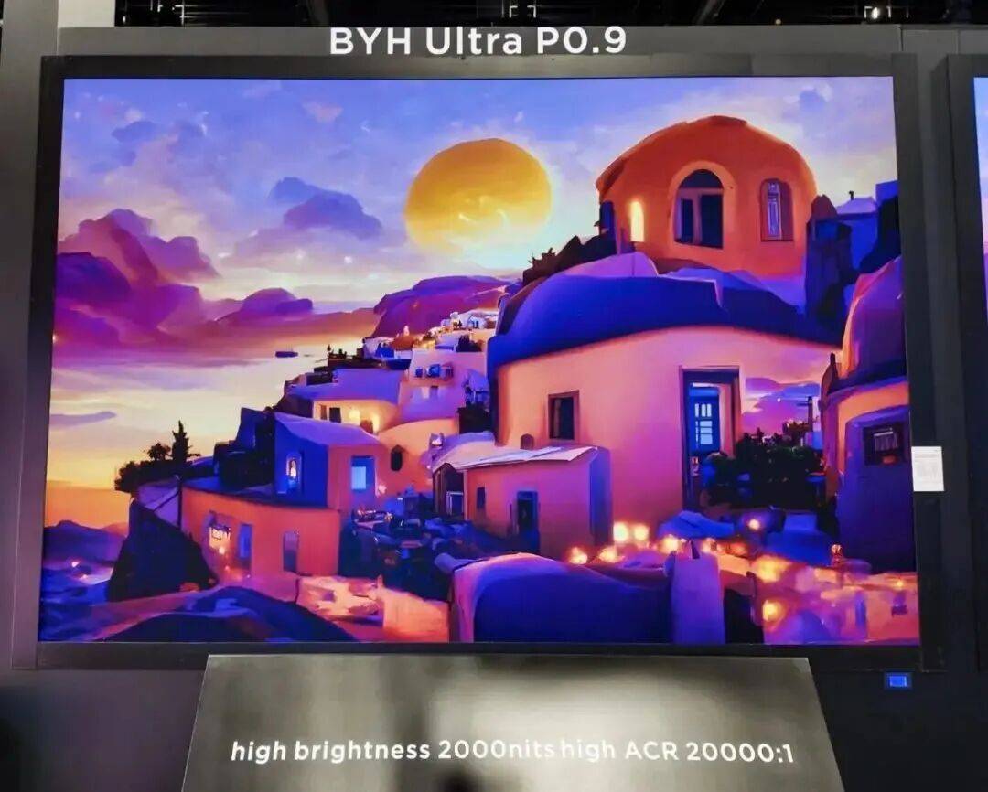 CES变成中国科技秀：机器人跳舞、熊猫获奖、眼镜会说话