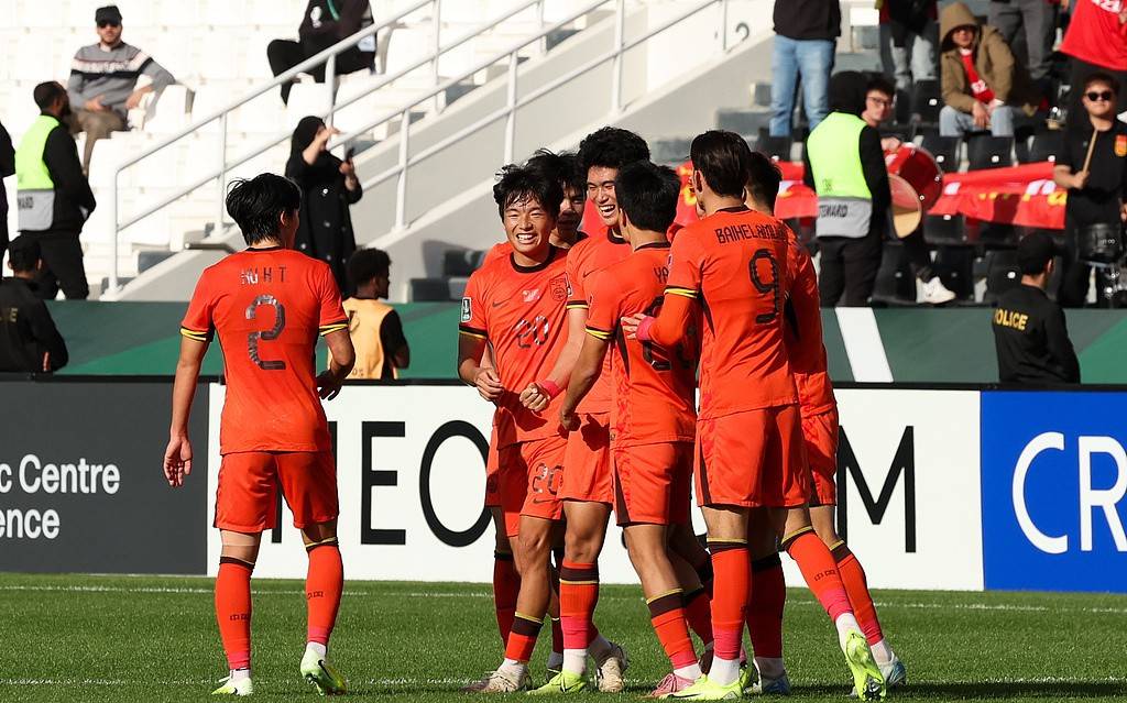 董路：输U足球直播-NBA直播_英超_世界杯体育【超清在线观看】16国足2-5、输U23国足0-1澳大利亚足球到头了！