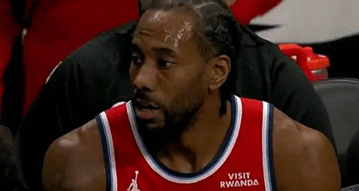 “历史第一人！科林斯炸裂数据救主快船逆叫扬