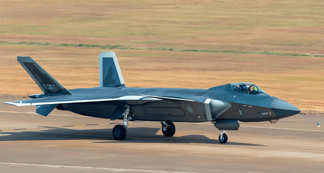 别追了！歼-20A“满血版”官宣，F-22再无翻身可能？