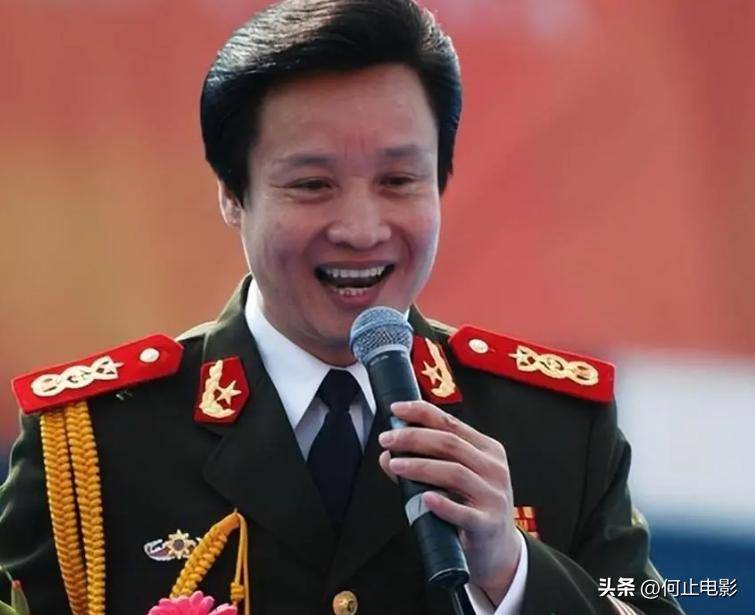 官媒点名，暴露68岁阎维文的真实处境，原来李双江一个字都没说错