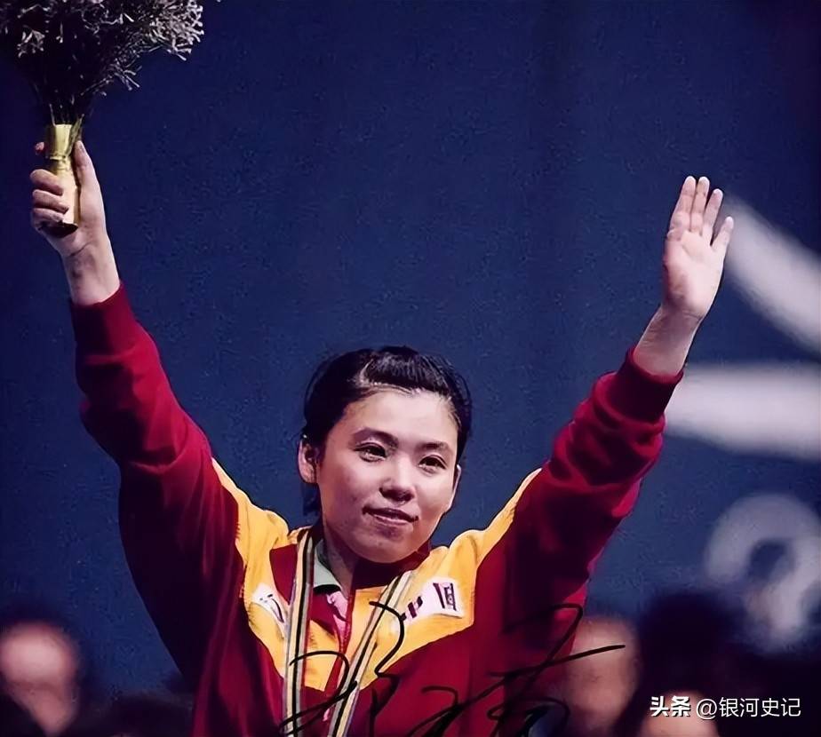 涉贪腐被带走、败光20亿、移民改国籍，邓亚萍身上的谣言太离谱