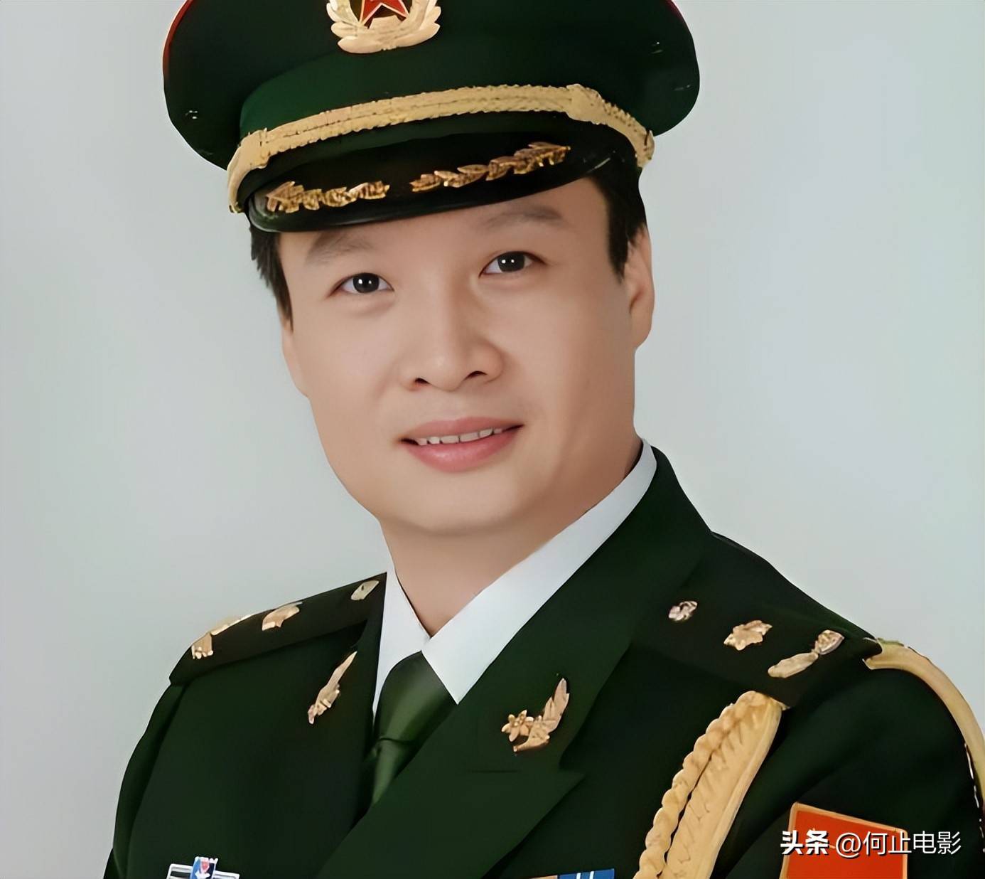 官媒点名，暴露68岁阎维文的真实处境，原来李双江一个字都没说错