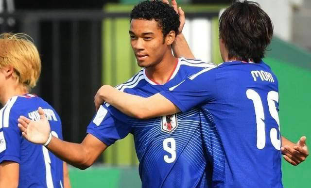 日本U23点球大战胜约旦惊险晋级亚洲杯四