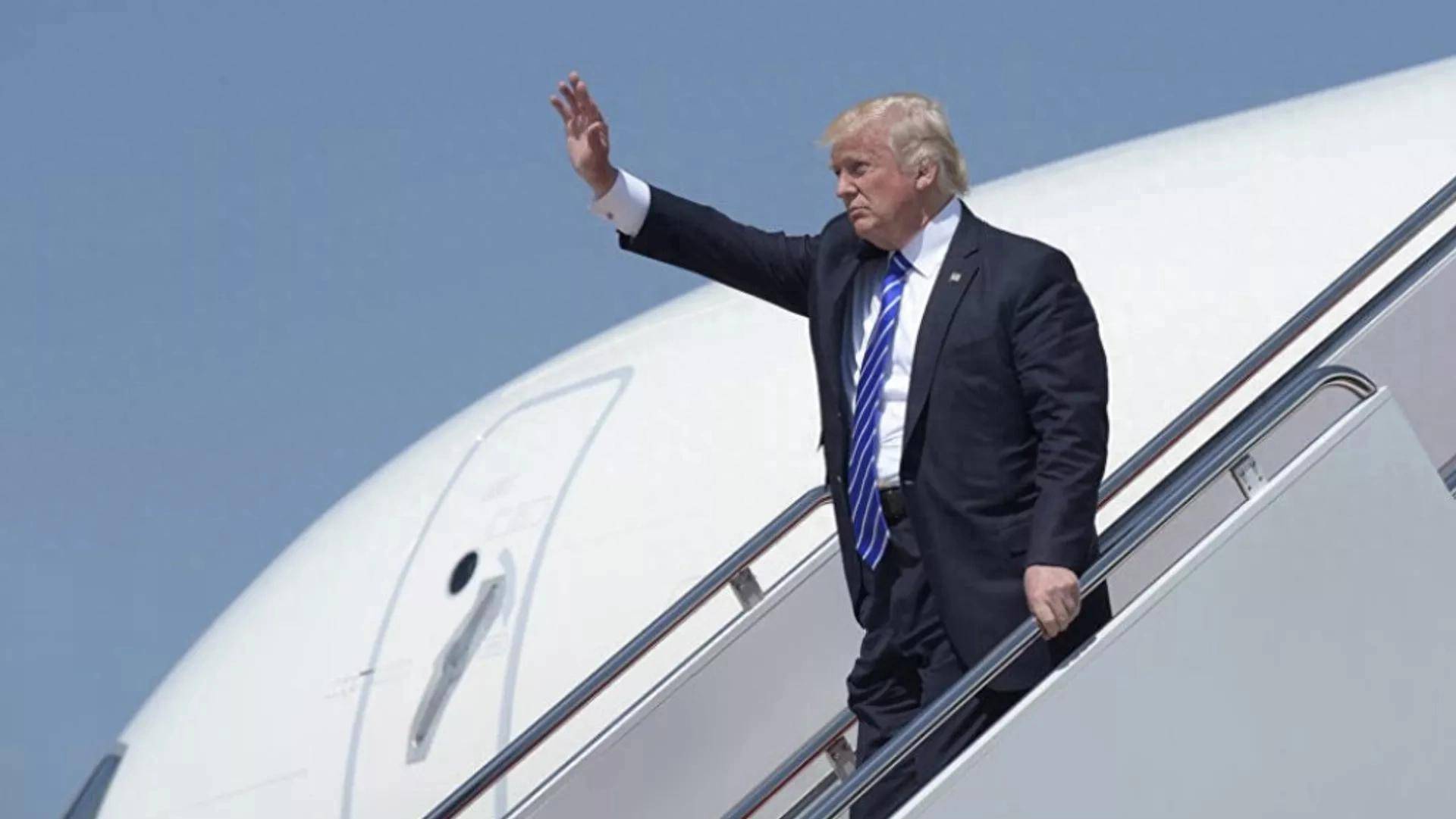 对台关税下调至15%，美方开始明抢台积电，卢特尼克宣布：特朗普4月如期访华！