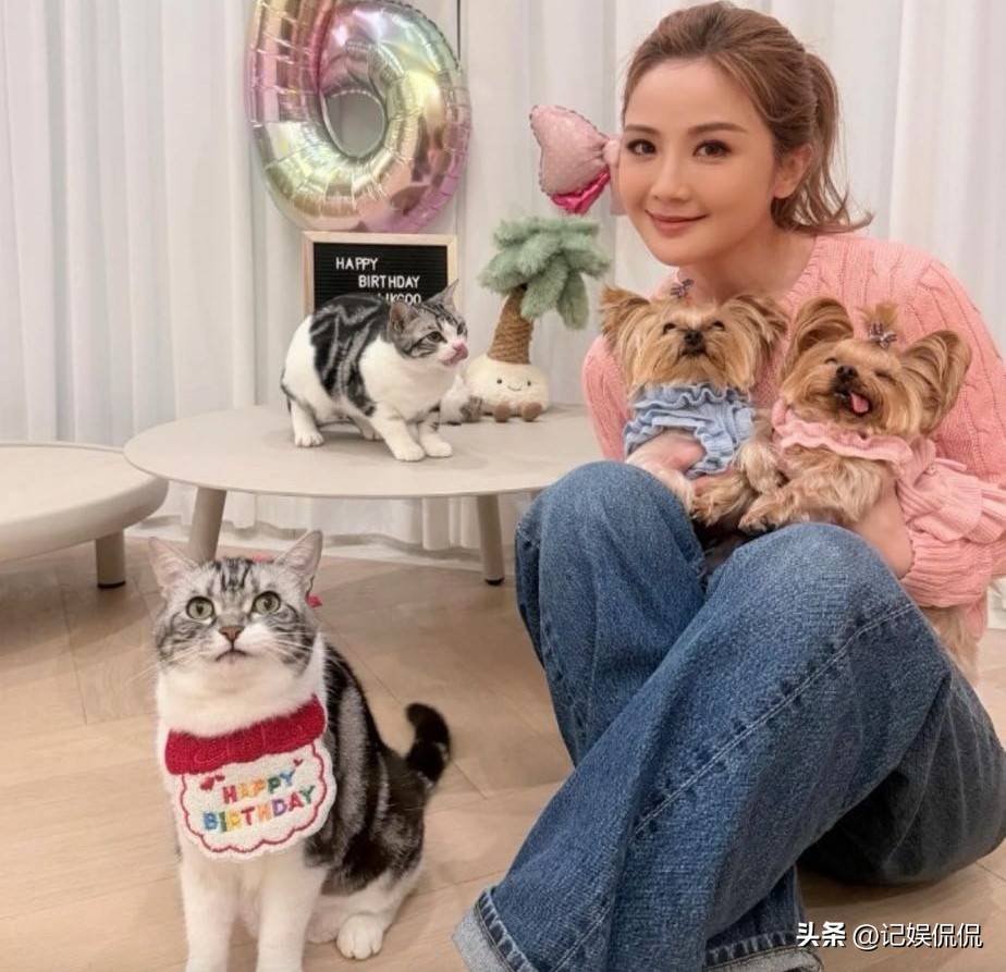 曝43岁阿sa已和男友同居！两人住女方上亿豪宅，提前试婚发展迅猛