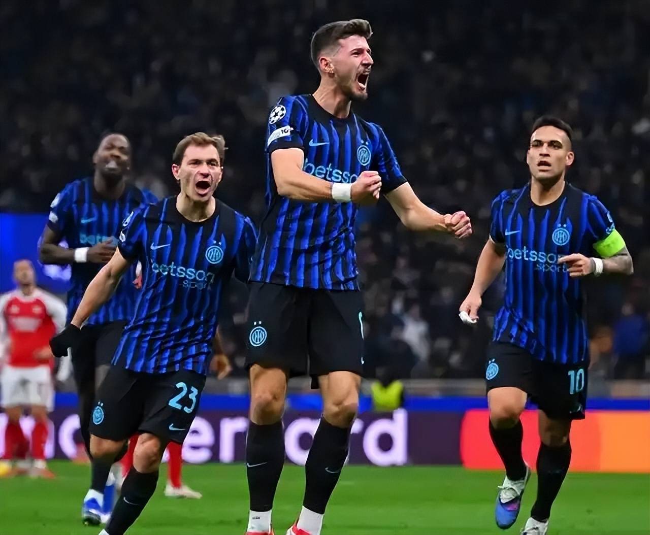 英格兰足球超级联赛国米1-3不敌阿森纳欧