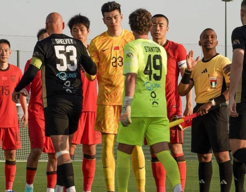 8分钟2-0乌兹别克斯坦！真不像传统印象中的国足压制亚洲第五卡纳瓦罗真无奈U23亚洲杯_U23杯直播_赛事直播LIVE