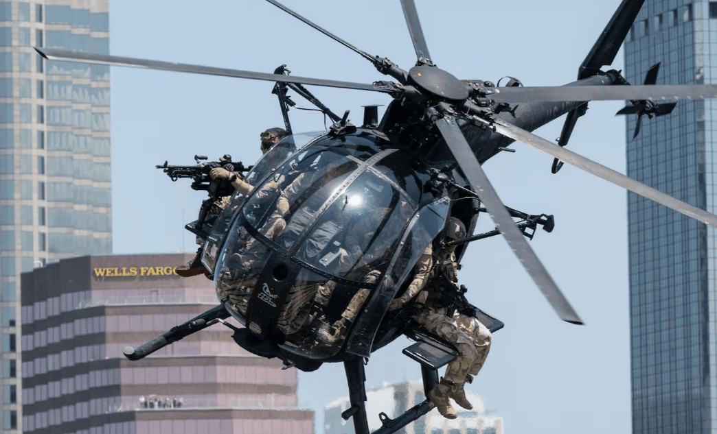 美军特种兵进入伊朗邻国，将奇袭德黑兰，或要重蹈委内瑞拉覆辙？