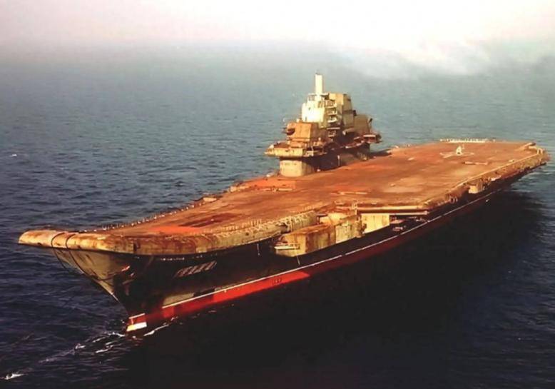 当年，印度也竞标“瓦良格”号！但开出了废铁价，最终让中国买走