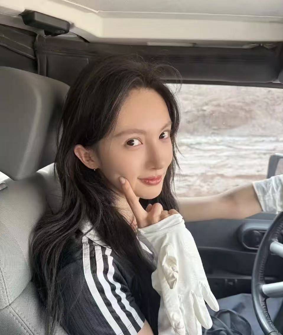 金晨肇事逃逸现场曝光!女助理顶包画面被拍,和狗仔讨价还价没谈拢,没有任何公关机会了!!