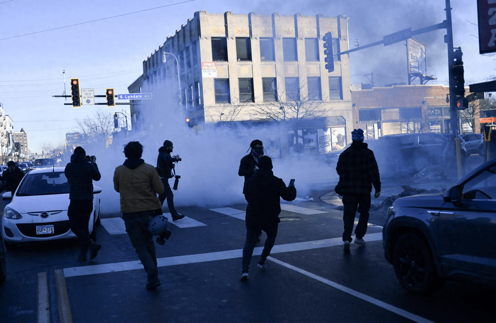 美三大前总统集体出山，号召3亿美国人反抗政府，特朗普终于发现大事不妙