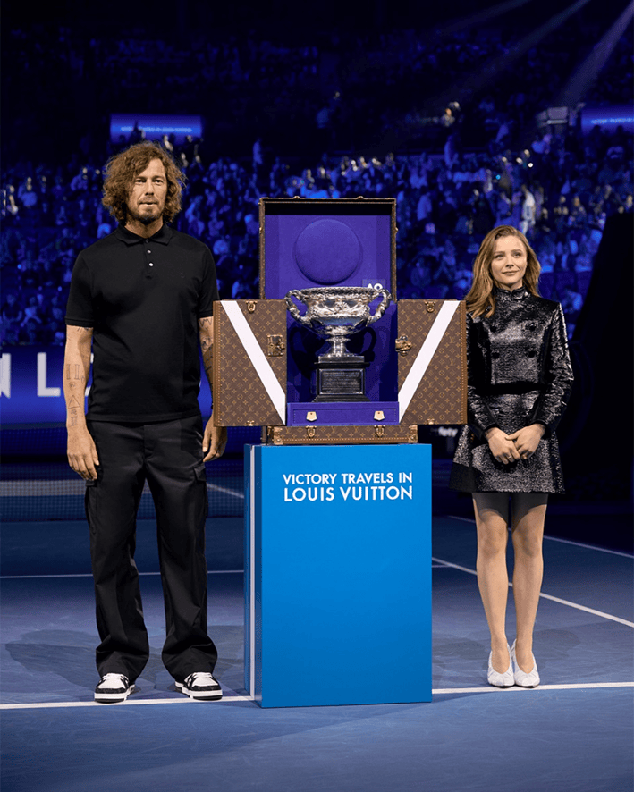 路易威登品牌代言人CarloNBA职业联赛中文官网__实时赛程比分+球队资讯s Alcaraz于澳大利亚网球公开赛男子单打决赛中赢得 诺曼·布鲁克斯挑战杯