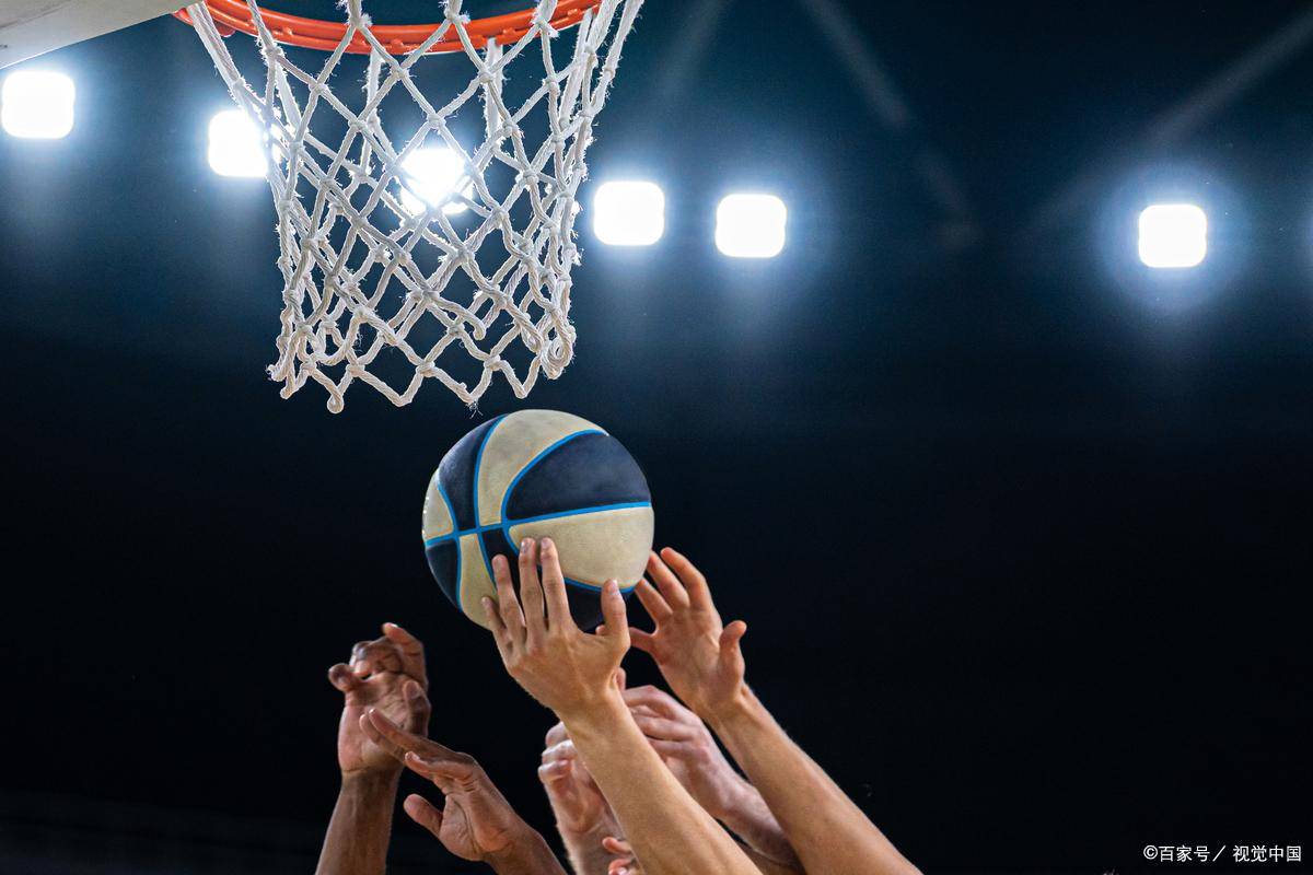 NBA职业联赛中文官网__实时赛程比分+球队资讯惊呆！杨瀚森一记下蛋妙传引发NBA马上跟进丝滑上篮中国魔术师诞生