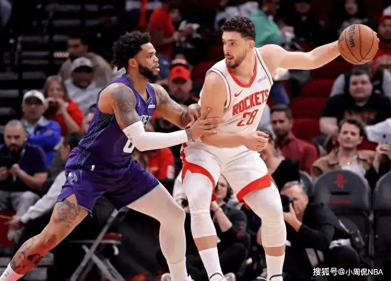 球迷都看出来了他对火箭的破坏力！但火箭不愿改变！KD心里苦叫扬叔 - 全网最会整活的苏超球迷  足球圈热梗收割机！