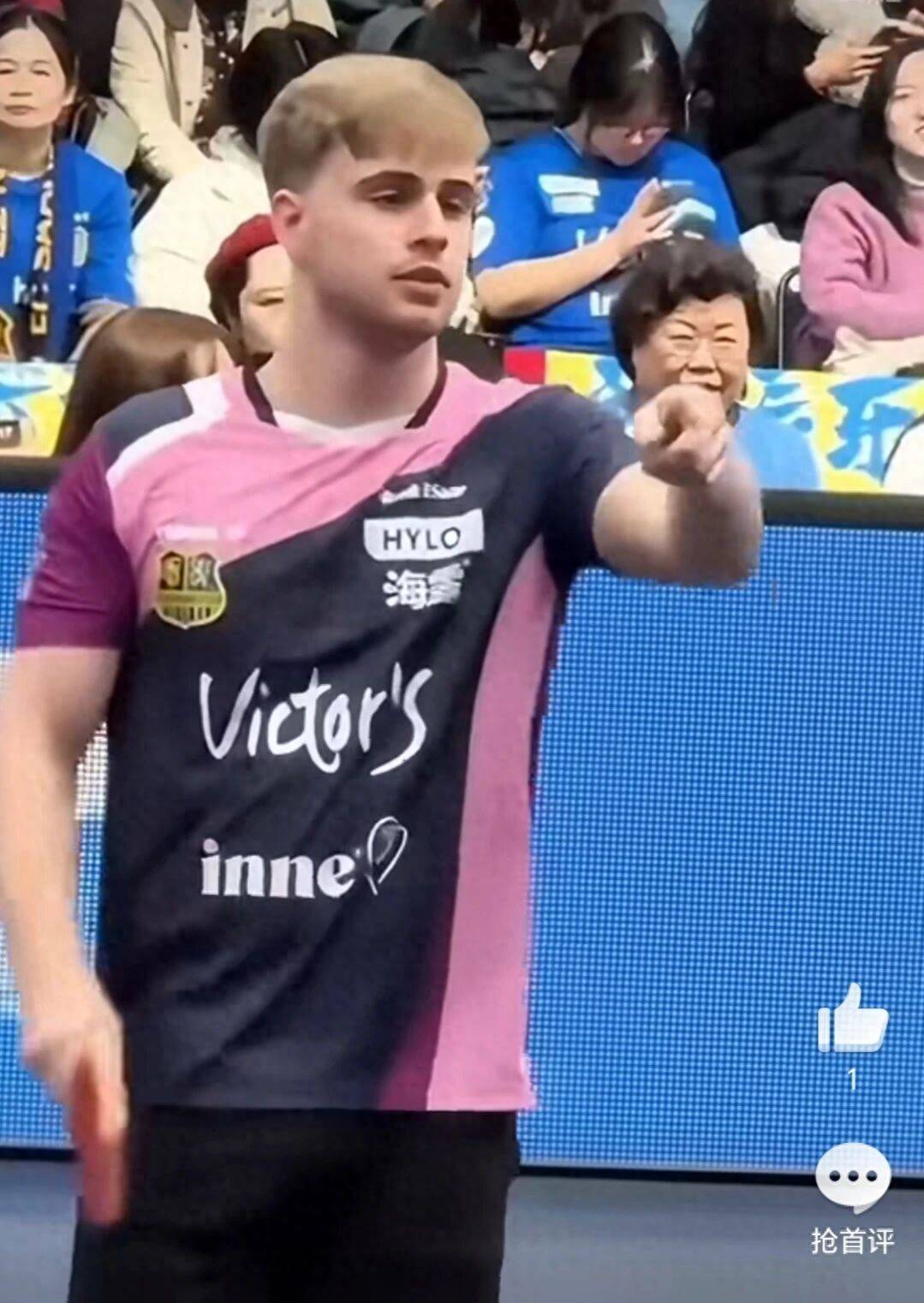 樊振东一人输两分竟是队友莫雷加德故意要求他输球叫扬叔 - 全网最会整活的苏超球迷  足球圈热梗收割机