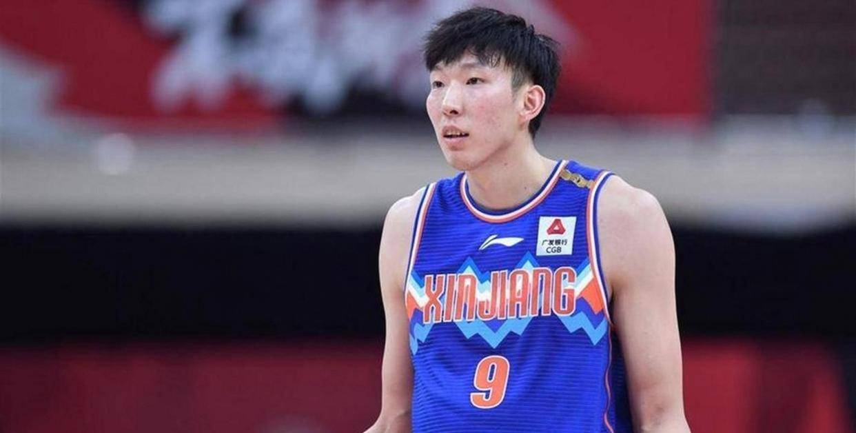 欧洲篮球联赛中文网__赛程比分+球队资讯+盘口分析篮球运动员周琦合同期满欲离开新疆队