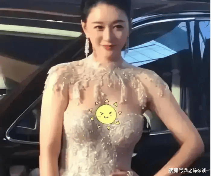 这谁顶得住！李小冉写真赏