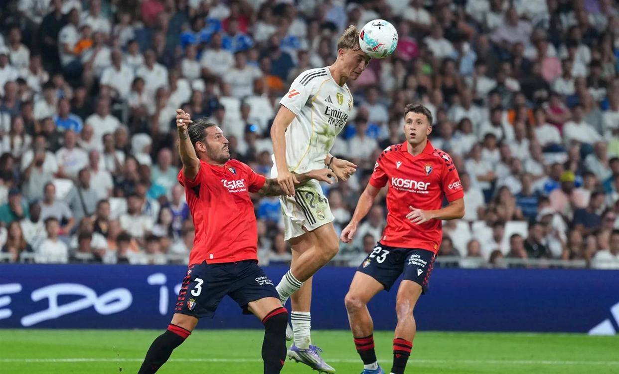 西班牙足球甲级联赛凌晨1点30皇马出战：目标对对手的赛季双杀还要冲击西甲联赛的九连胜继续稳固积分榜榜首的位置