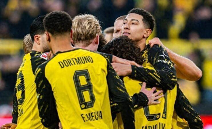 英超联赛免费高清直播+实时赛程+积分预测（2025赛季全覆盖）欧冠16强诞生！英超6队晋级意甲独苗潜在对阵出炉