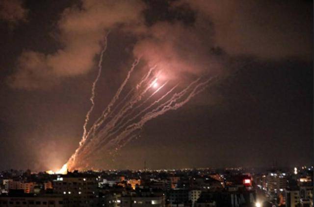 伊朗称消灭500多美军，美国开始为撤军做铺垫？上合组织已行动