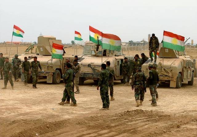 特朗普又改口不出兵了，中情局献上新计策：可以让库尔德人给美国当“炮灰”