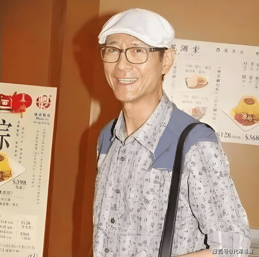 79岁郑少秋近况曝光！经历3段婚姻育有4个女儿，如今住院只有护工相伴