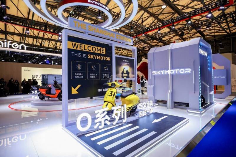 首驱科技携全球首款具身化智能出行产品亮相AWE2026全维首创技术定义智能出行新标杆(图5)