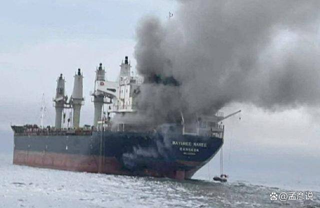 伊朗换打法,深夜炸毁美军宿舍,一百人抬进医院,现场哀嚎一片