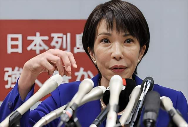 特朗普病急乱投医，竟然要求日本参战，高市早苗答应还是拒绝？