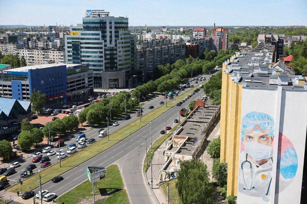 借用俄罗斯飞地，大肆抢购廉价石油，欧盟指望俄罗斯拯救自己？