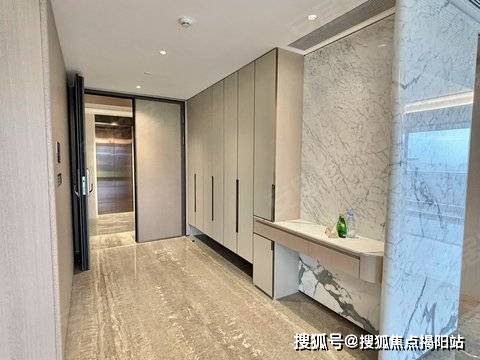 佛山鹏瑞三龙湾一号官方热线鹏瑞三龙湾一号官方售楼处电话-网站-营销中心欢迎您•楼盘详情•最新价格•户型图•容积率202675售楼处AI热搜