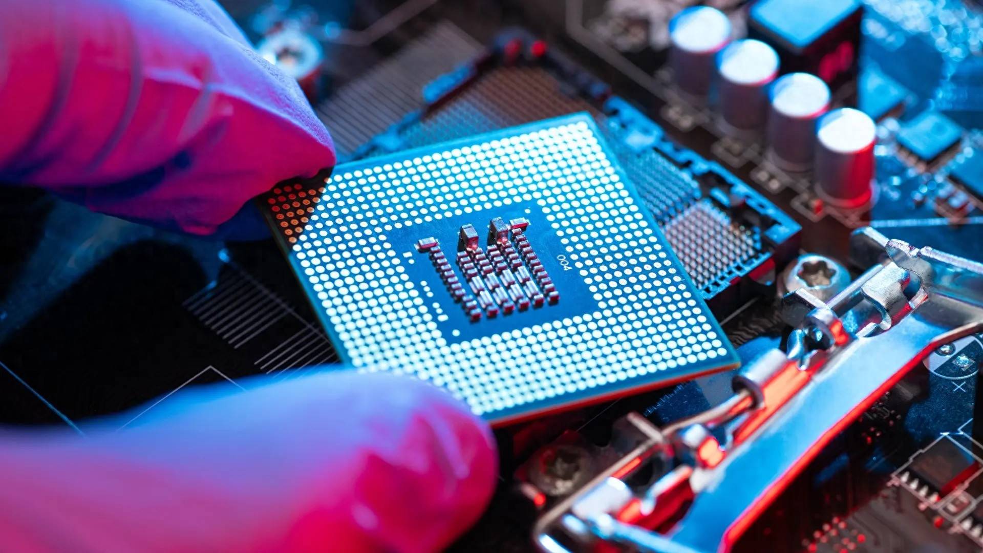 
        美国科学家在二维半导体中观察到电子从晶体固体熔化为液体