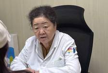 10岁男孩骨龄超前3岁，已经变声！5个性早熟高危信号，男孩比女孩更危险