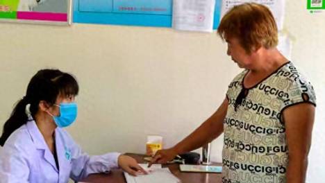 赵丽颖纪梵希礼服