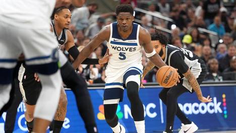 NBA-马刺VS森林狼 文班亚马扣篮