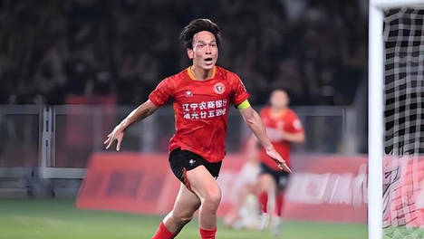 邦本宜裕与辽宁铁人新合同的变故