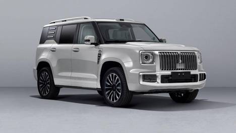 全新蓝山转型方盒子、六座版加长160mm，魏牌挑战30万级插混SUV