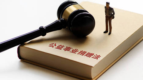 村民捐建教学楼停工12年，谁让爱心烂尾