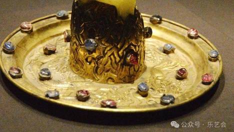 孟和套格套专栏｜"金玉赓华·塞外同辉：记《金玉华光 多彩中华》特展"18