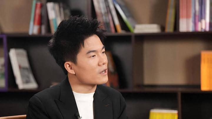 董宇辉和于东来,你支持谁?